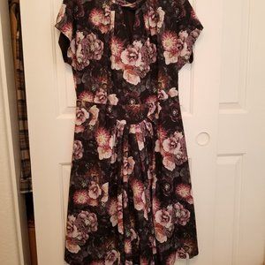 Lindy Bop Dark Floral 1940's Style Dress Uk 18, U… - image 1